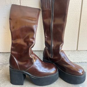 Muro Welt Leather Platform boots